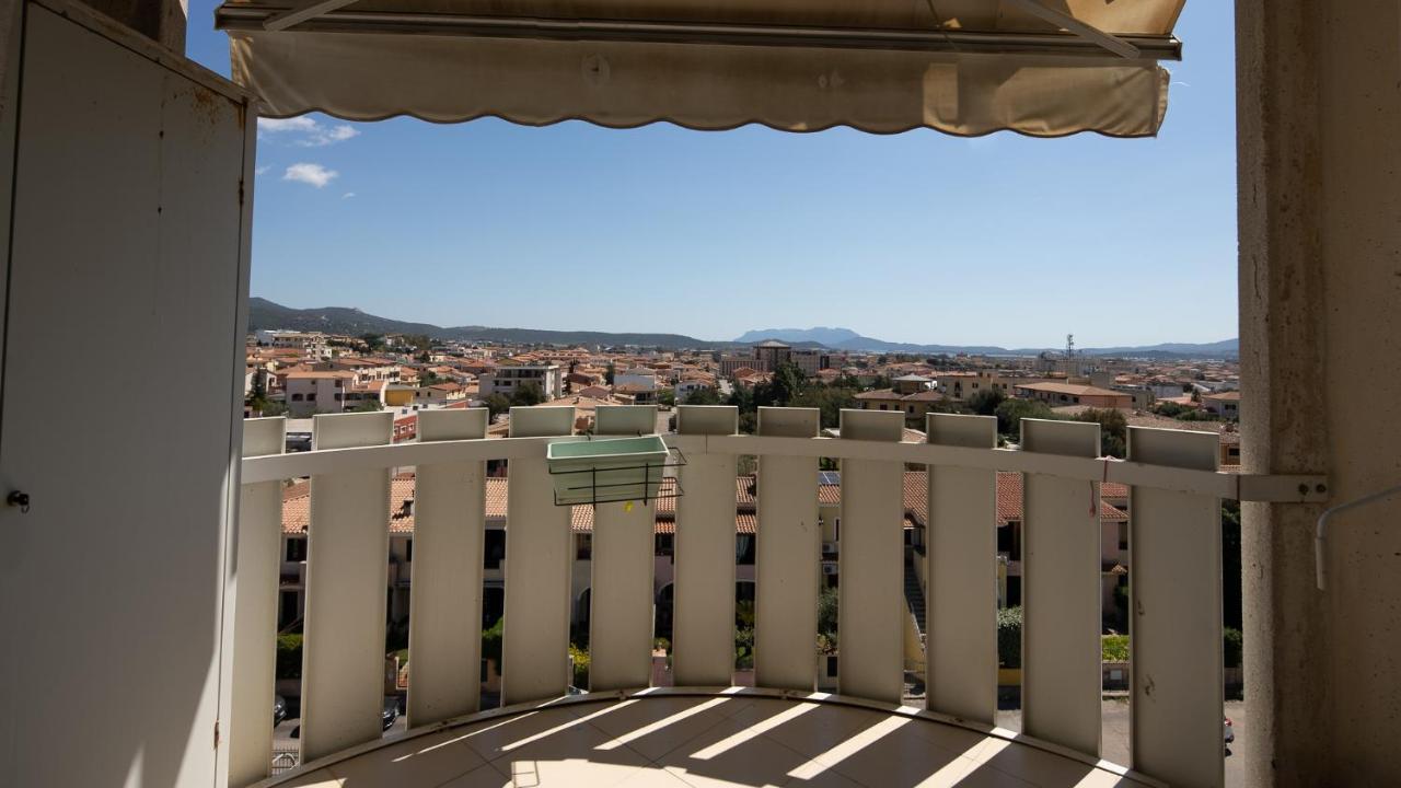 Welcomely - Alle Porte Della Costa Smeralda Lägenhet Olbia Exteriör bild